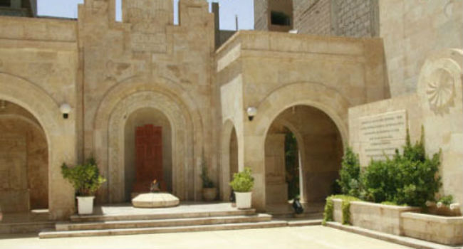 Ահաբեկիչները պայթեցրել են Դեր Զորի հայկական եկեղեցին