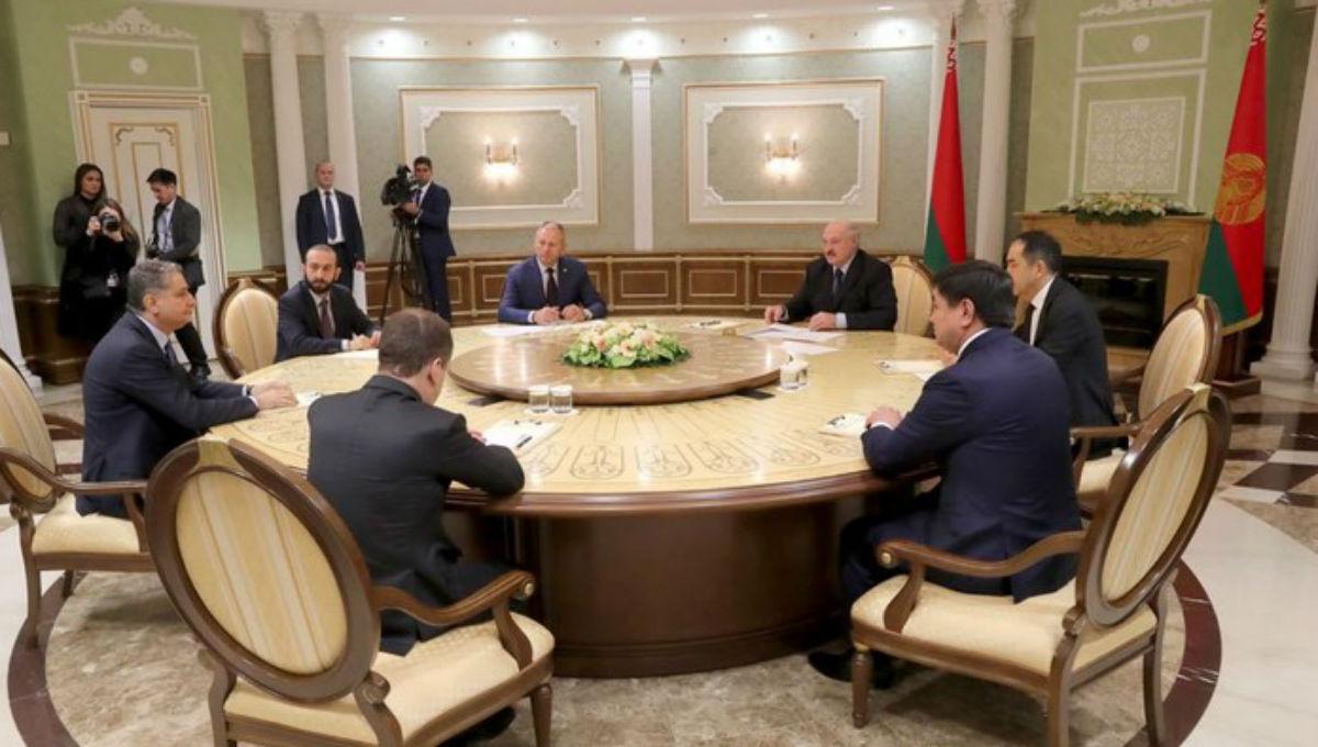 Armenia’s Deputy Prime Minister Meets With Lukashenko