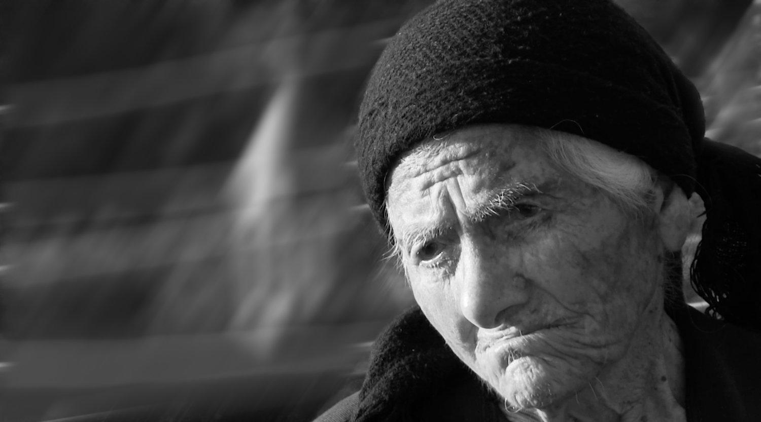 Եկել եմ, որ գնամ. 104-ամյա Սաթենիկ տատի պատմությունը