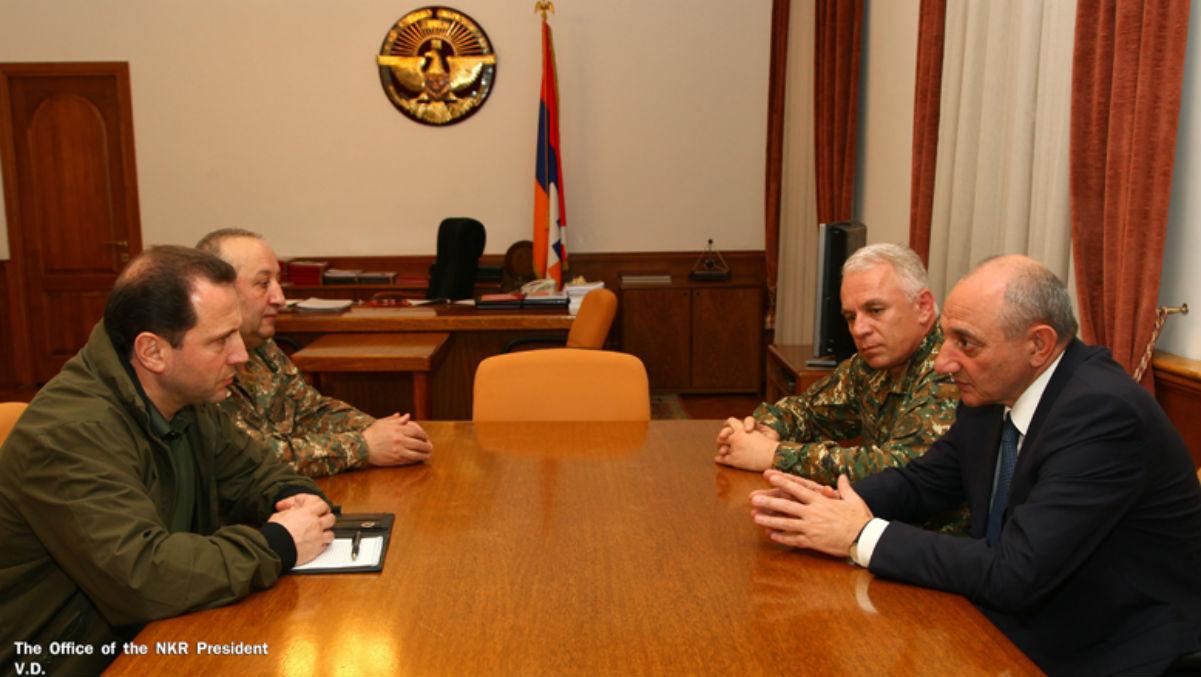 ՀՀ պաշտպանության նախարարը Ստեփանակերտում հանդիպել է Արցախի նախագահին