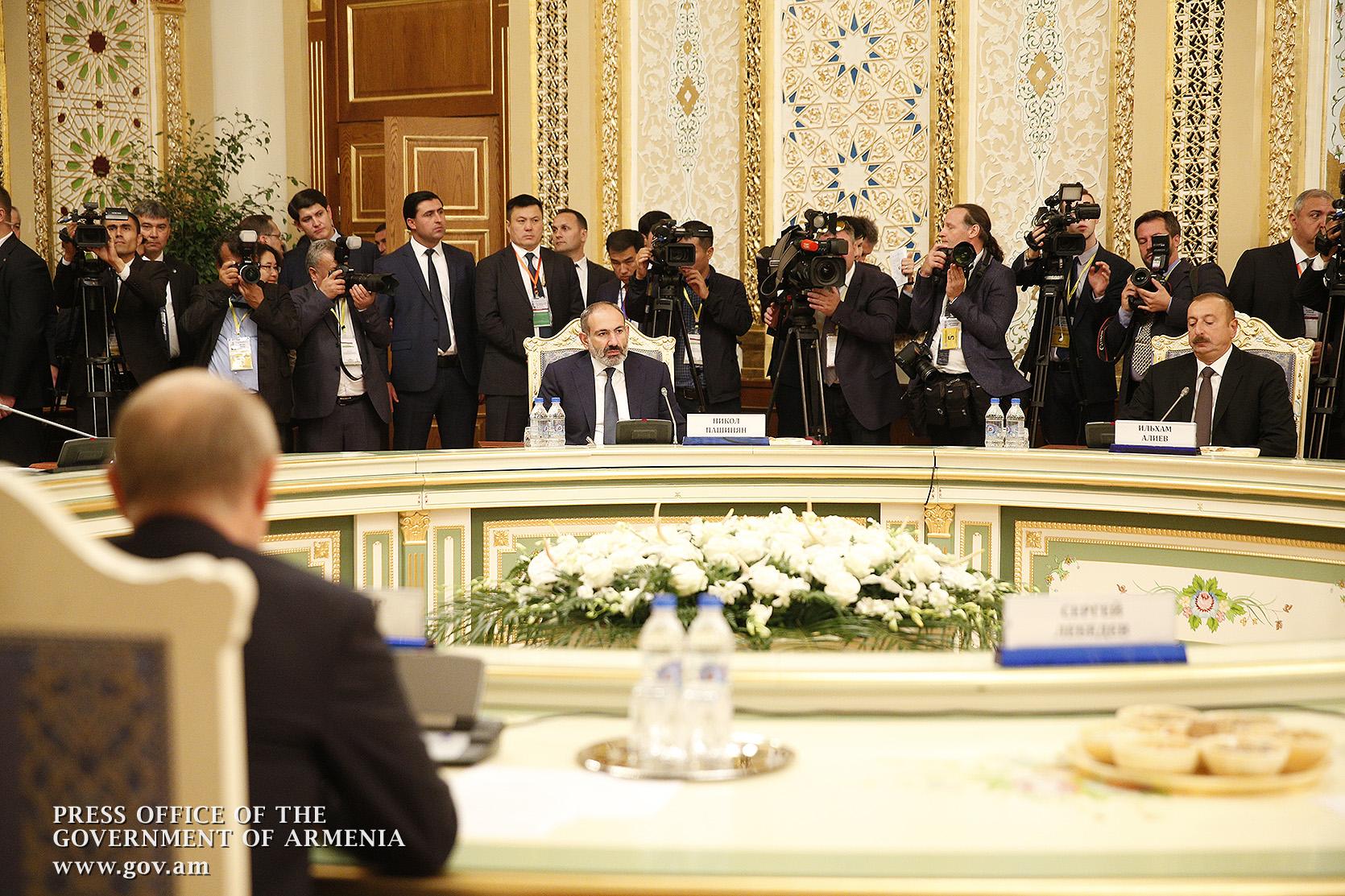 “Agreed to Reduce Tensions”: Aliyev, Pashinyan Talk in Dushanbe