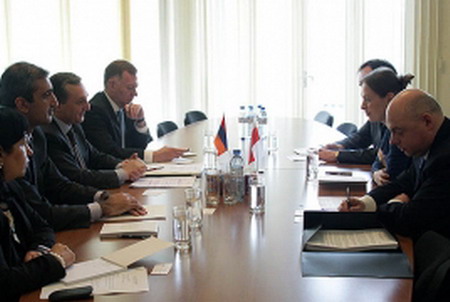 Քաղաքական խորհրդակցություններ՝ Հայաստանի և Լեհաստանի ԱԳՆ-ների միջև