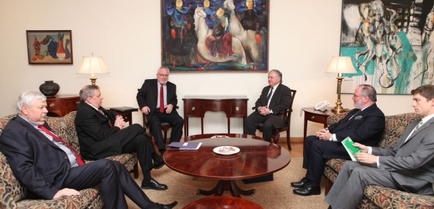 Foreign Ministers Meet Separately with OSCE Minsk Group