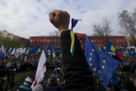 Ուկրաինայի նախկին երեք նախագահները աջակցում են «եվրամայդանի» ցուցարարներին