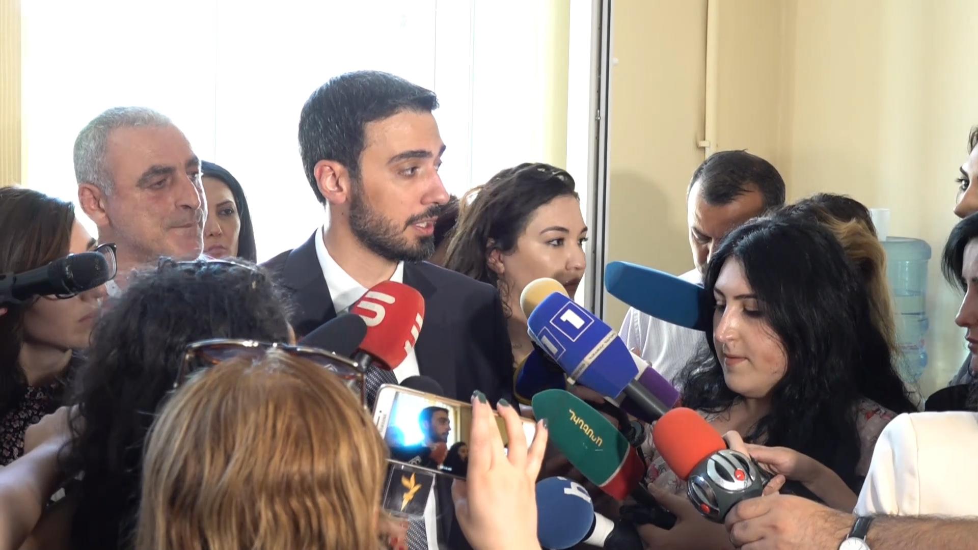 Երկրորդ նախագահի անձնական ազատությունը սահմանափակվել է․ պաշտպան