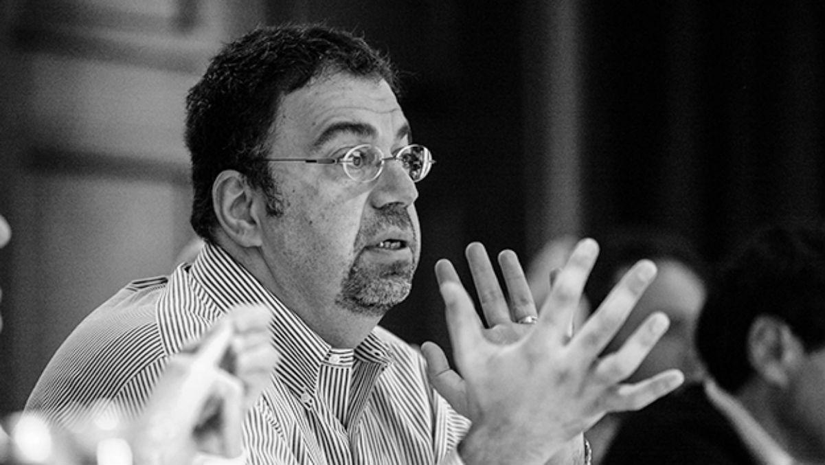 World Renowned Economist Daron Açemoglu Ready to Help Armenia’s Government     