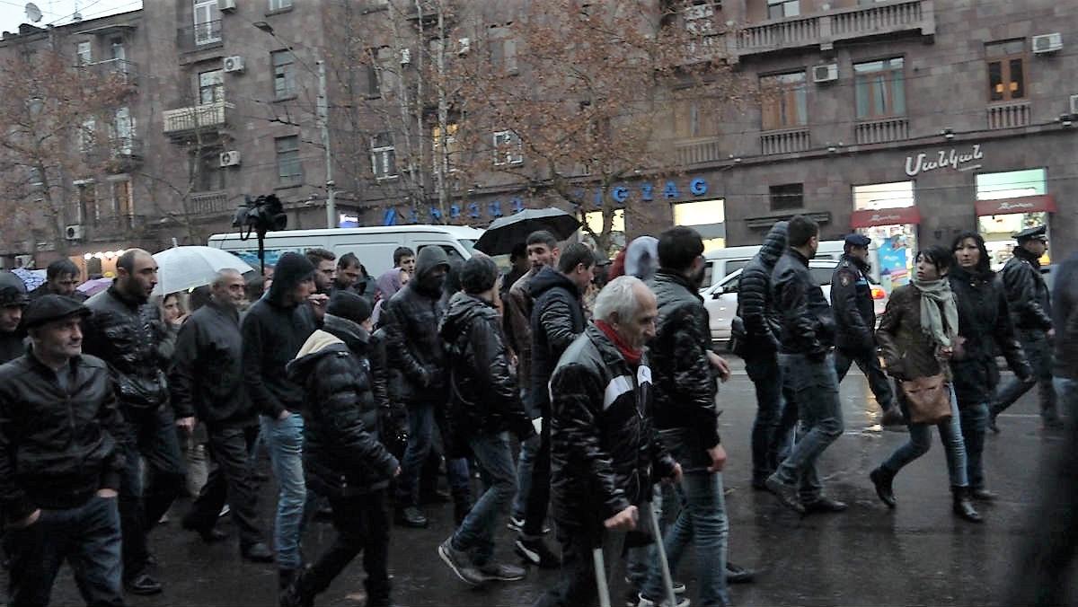 Protests erupt in Yerevan with the death of ‘Bread Bringer’