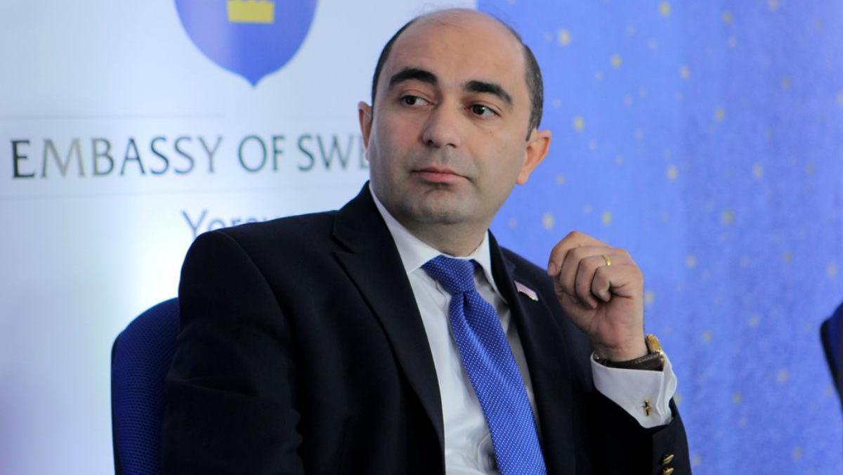 Հայաստանում քաղաքական համակարգը տեռորի տակ է․ Էդմոն Մարուքյան