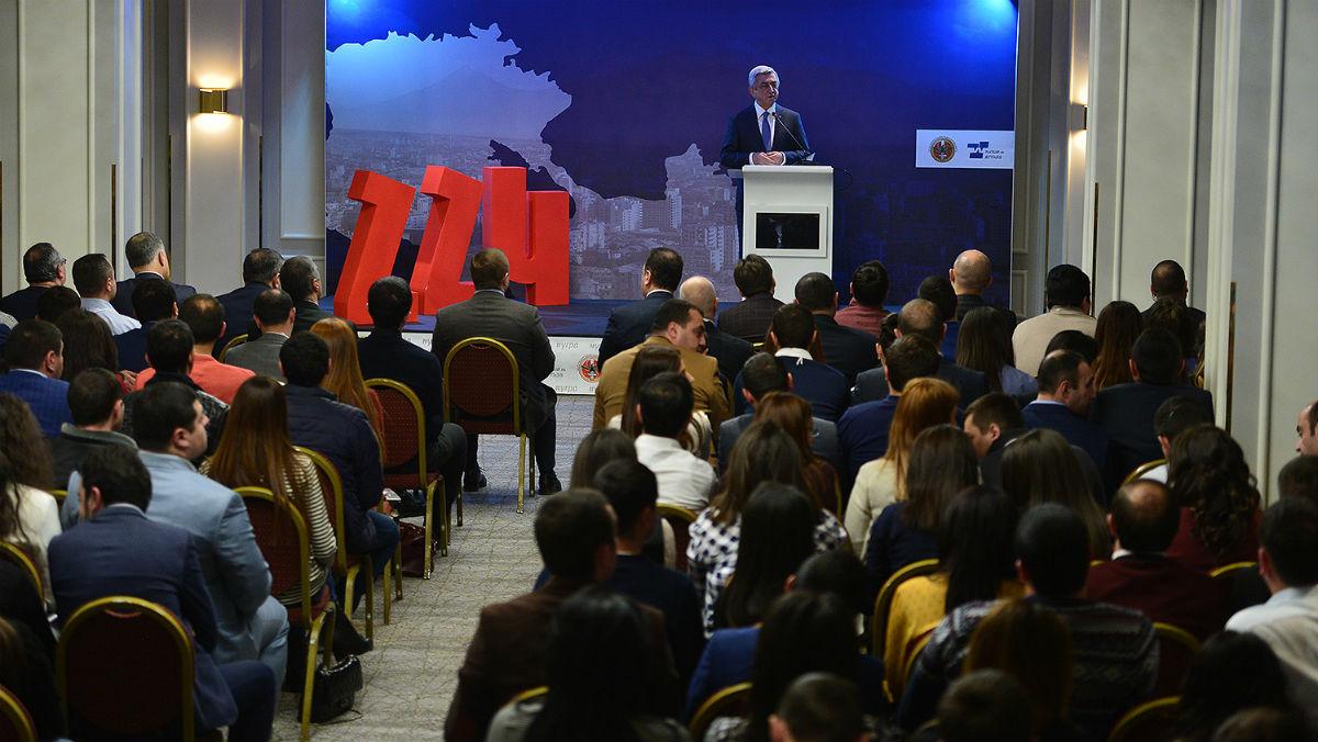 ՀՀԿ-ն նիստ է գումարել, վարել է Սերժ Սարգսյանը