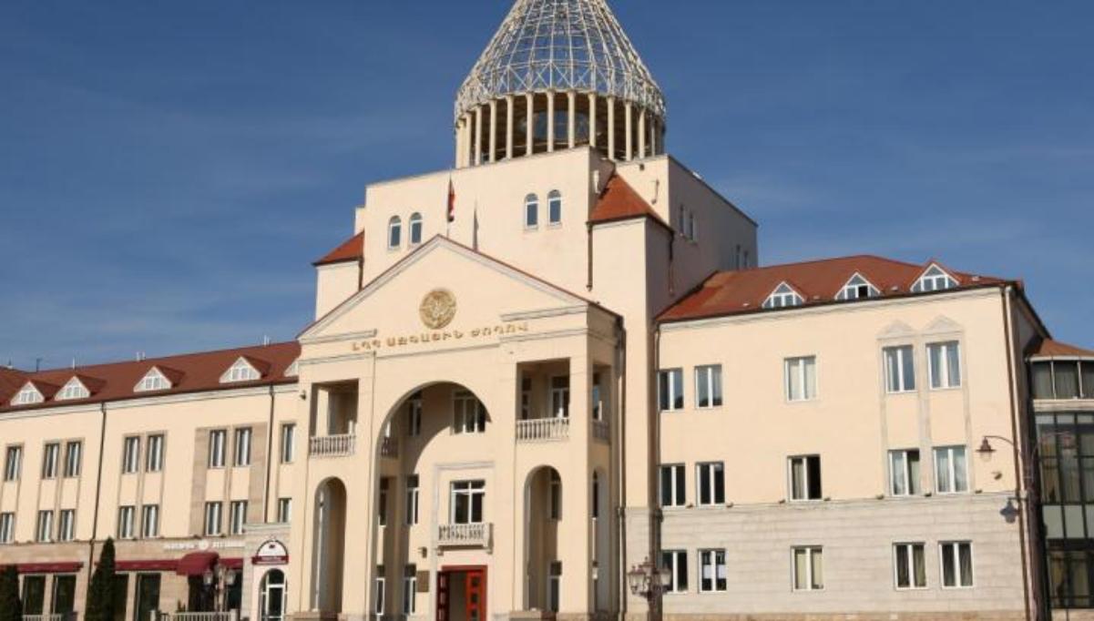 Karabakh Parliament Calls on International Community to Recognize Independence