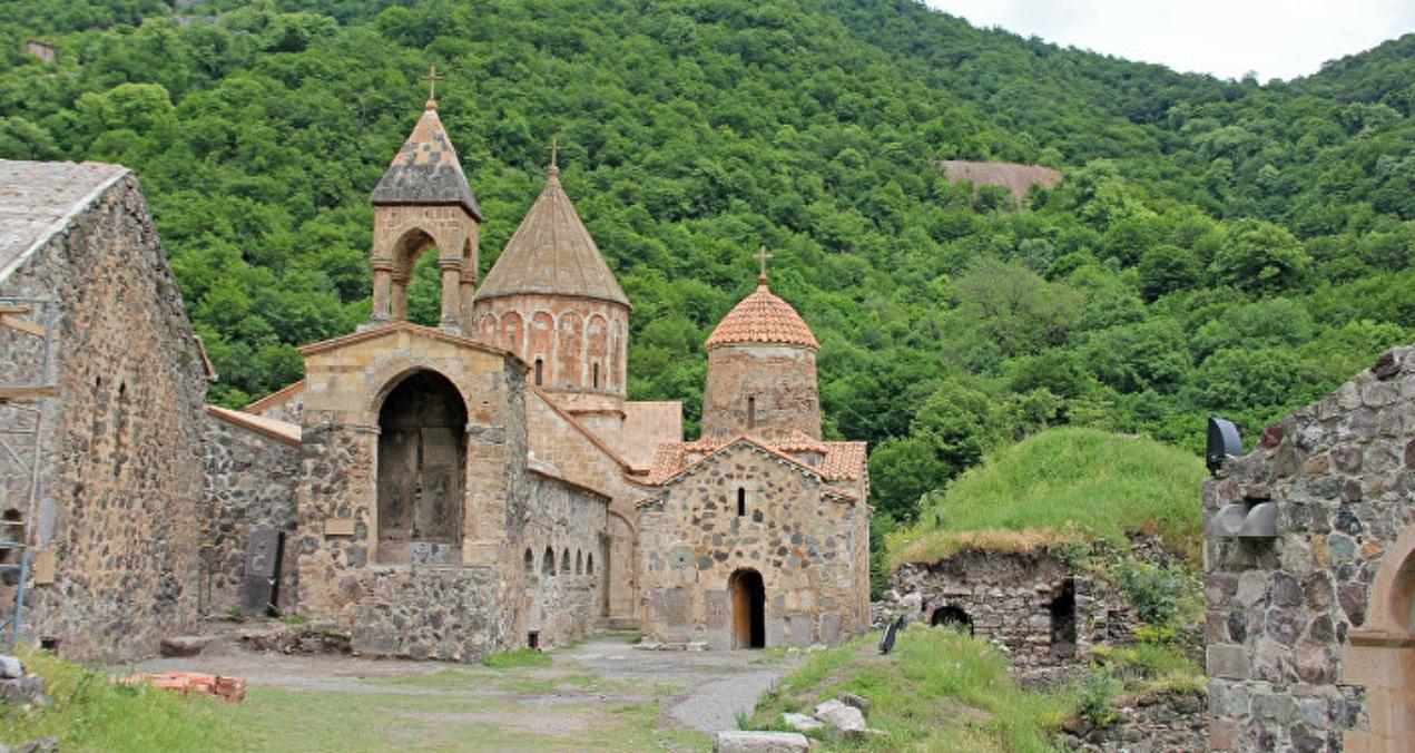 Ադրբեջանը մտադիր է ջնջել վանքերի վրայի հայերեն գրություններն իր բռնազավթած տարածքներում