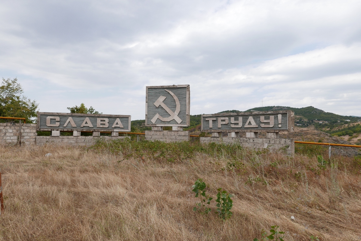 Karabakh is Set to Make Russian Second Official Language
