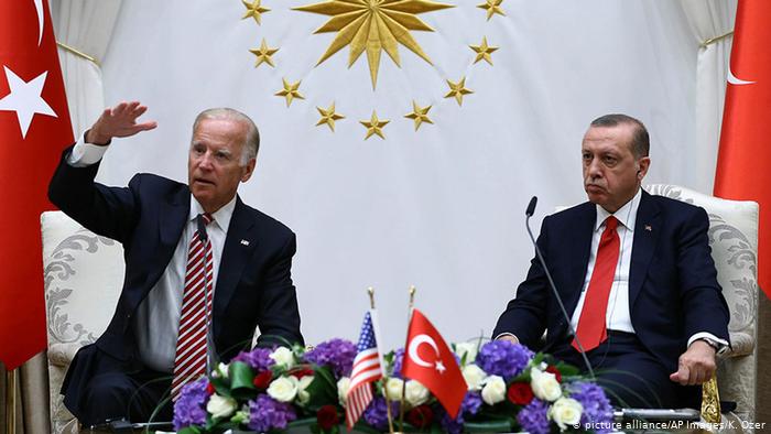 Bloomberg: Biden Tells Erdogan He’ll Call Armenian Massacre a Genocide