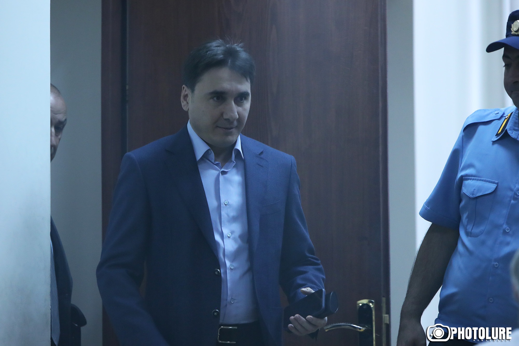 Քոչարյանը ներկա չէր իր գործով Հակակոռուպցիոն դատարանում մեկնարկած առաջին նիստին