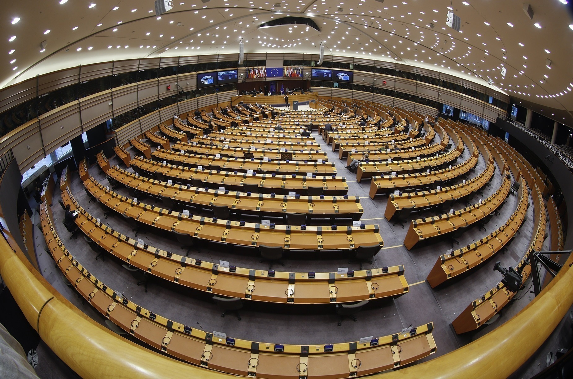 European Parliament Calls for Immediate Release of All Armenian POWs