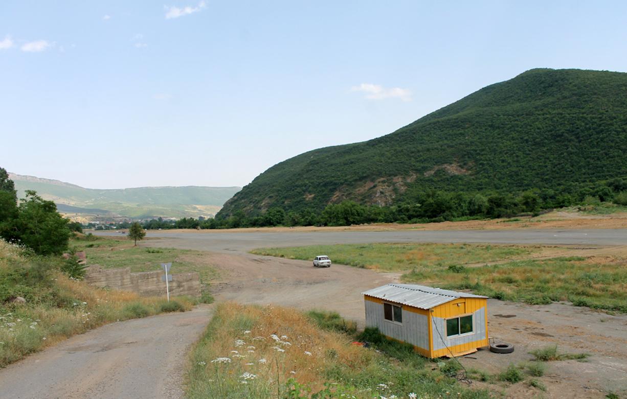 Armenia Hands Over Lands to Russian Border Guards in Syunik