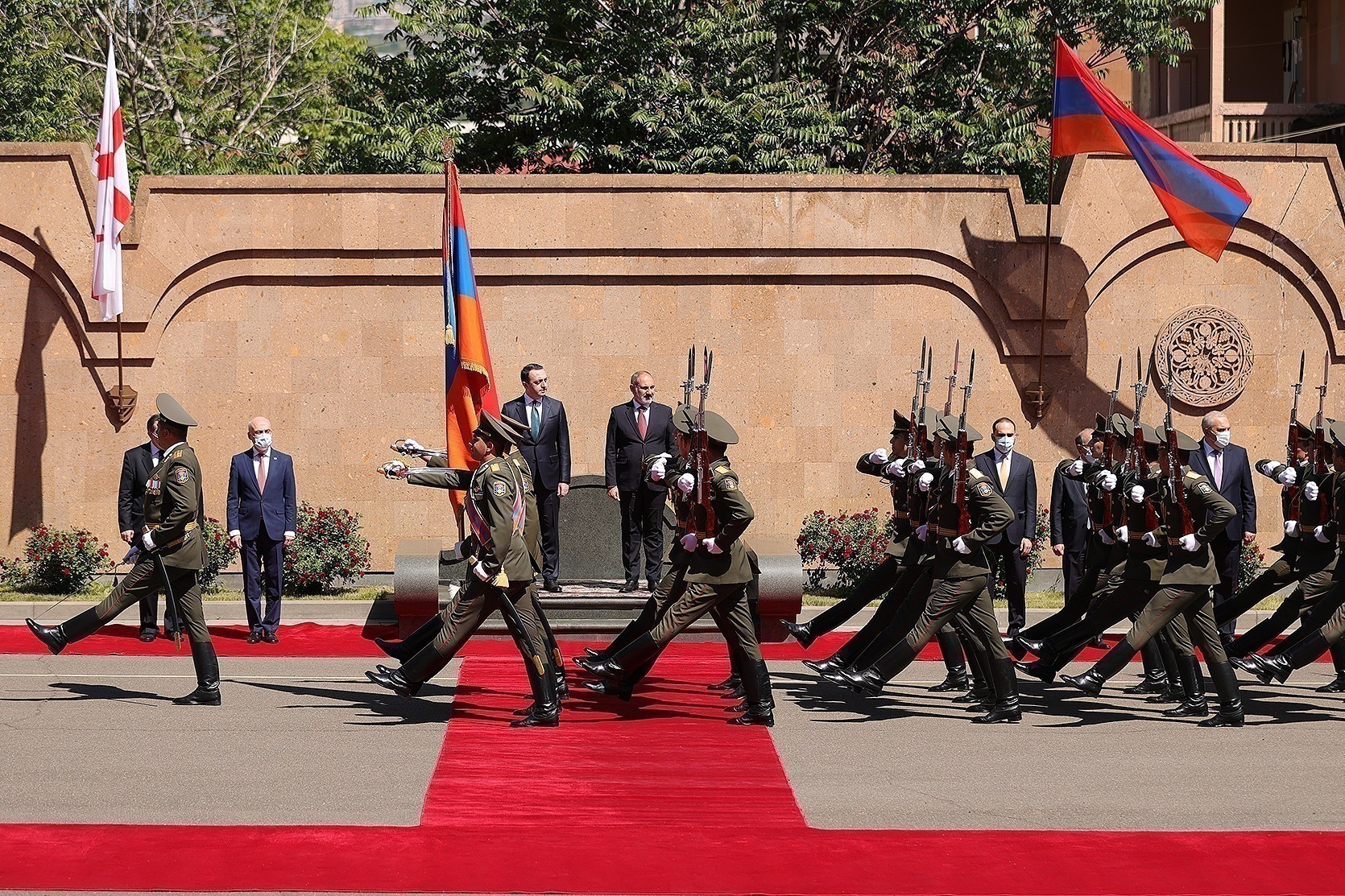 Վրաստանի վարչապետը շնորհավորել է Փաշինյանին հաղթանակի առթիվ
