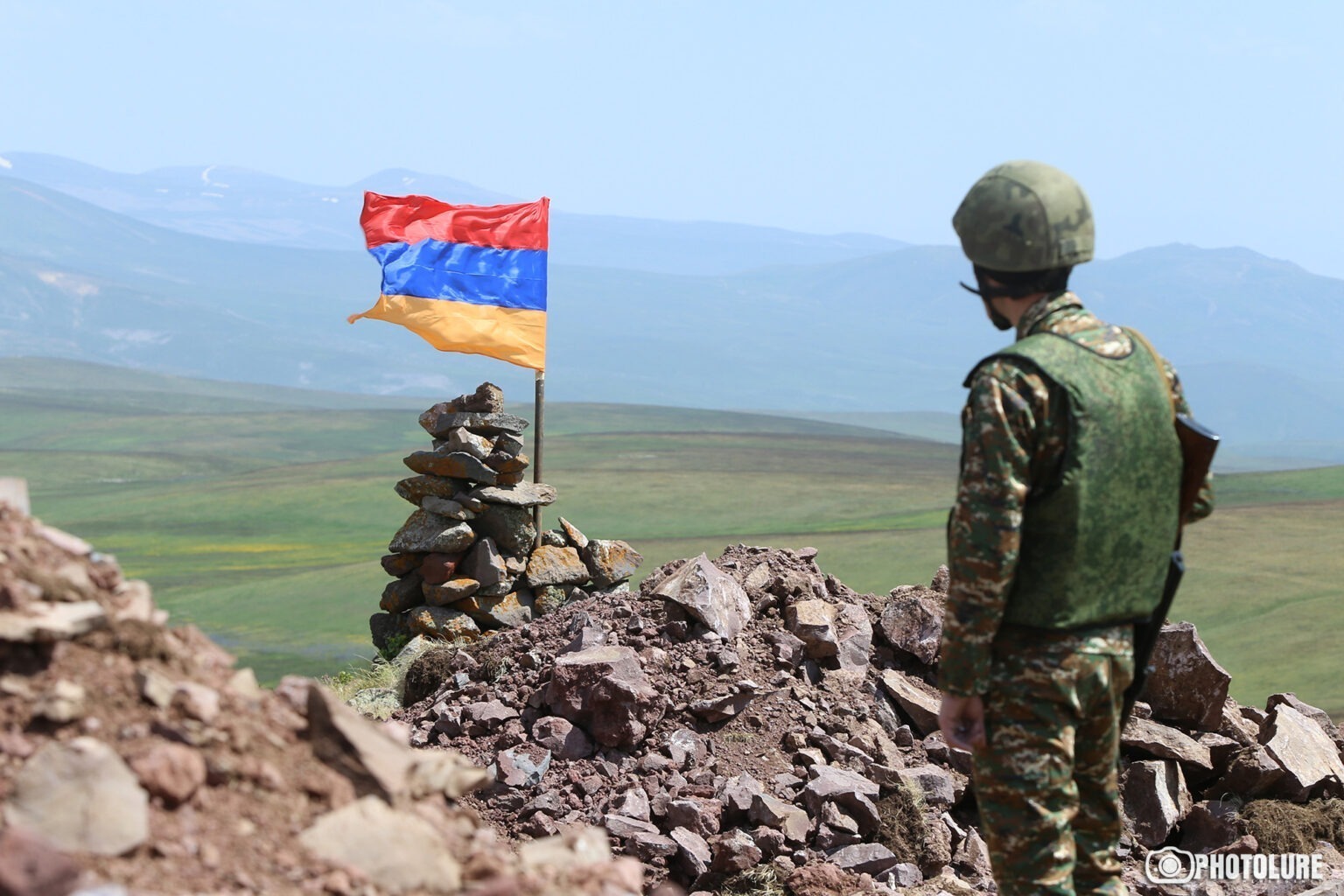 Հայաստանի ՊՆ-ն հերքում է ադրբեջանական դիրքերի ուղղությամբ կրակելու լուրը