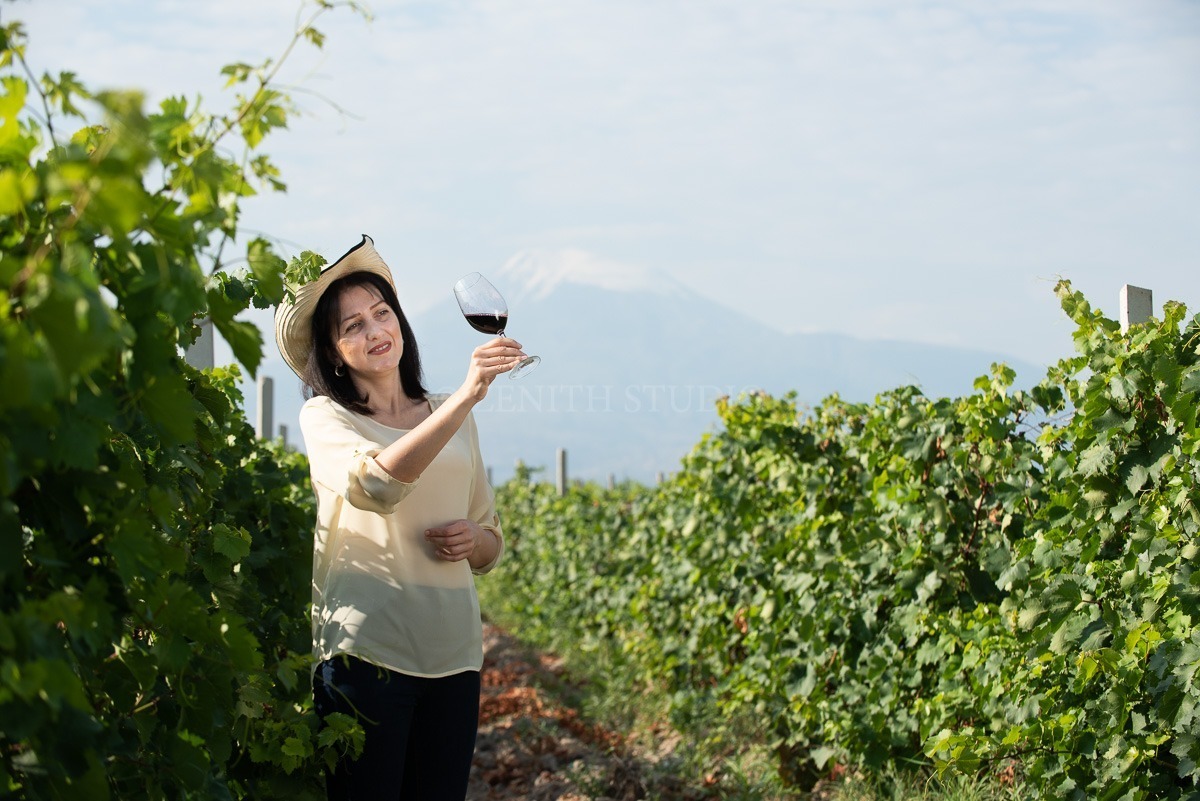 Winé – Syrian Armenian and Women Touches in Winemaking. Siranush Altunyan