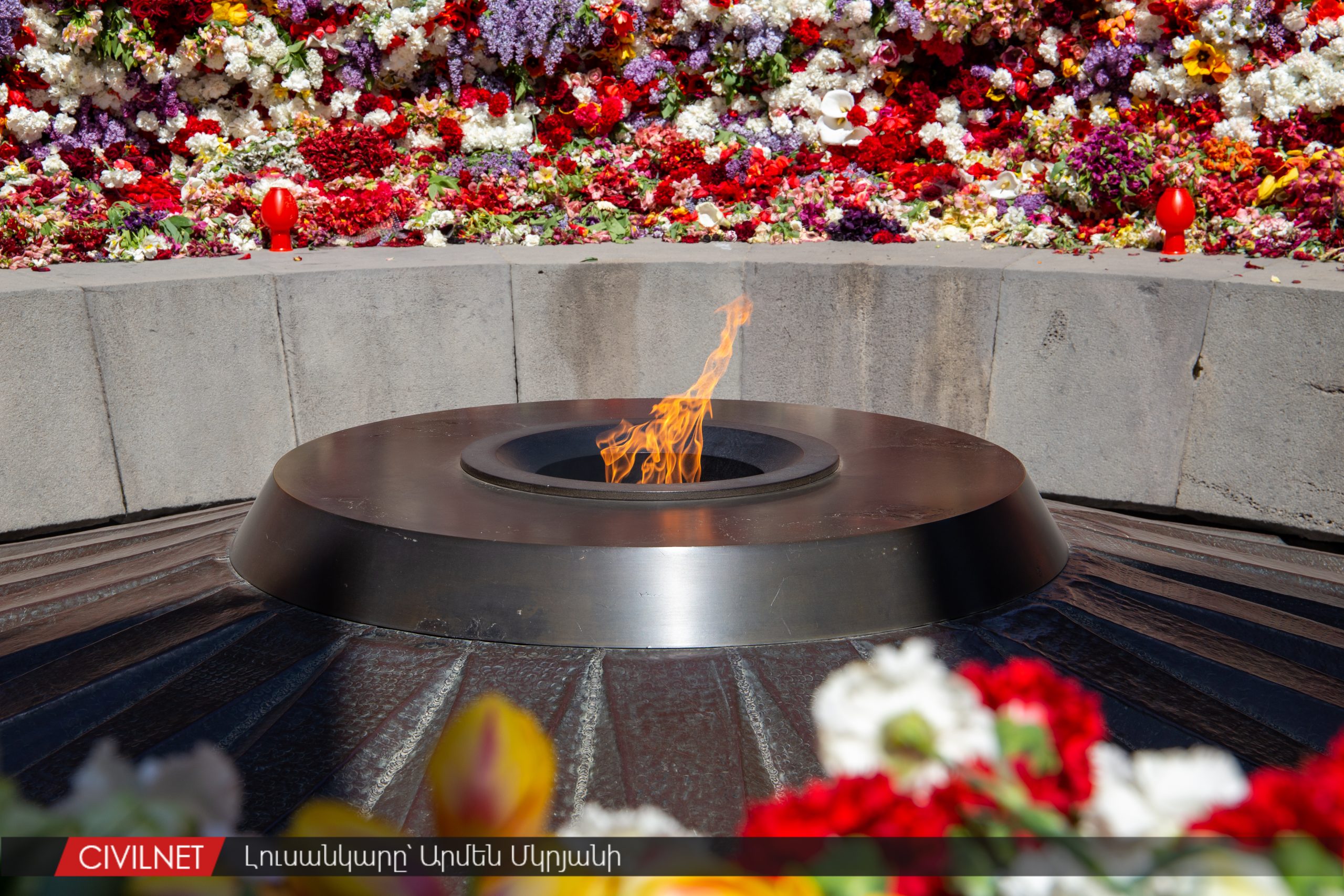 PHOTOS: Armenians Commemorate the Genocide