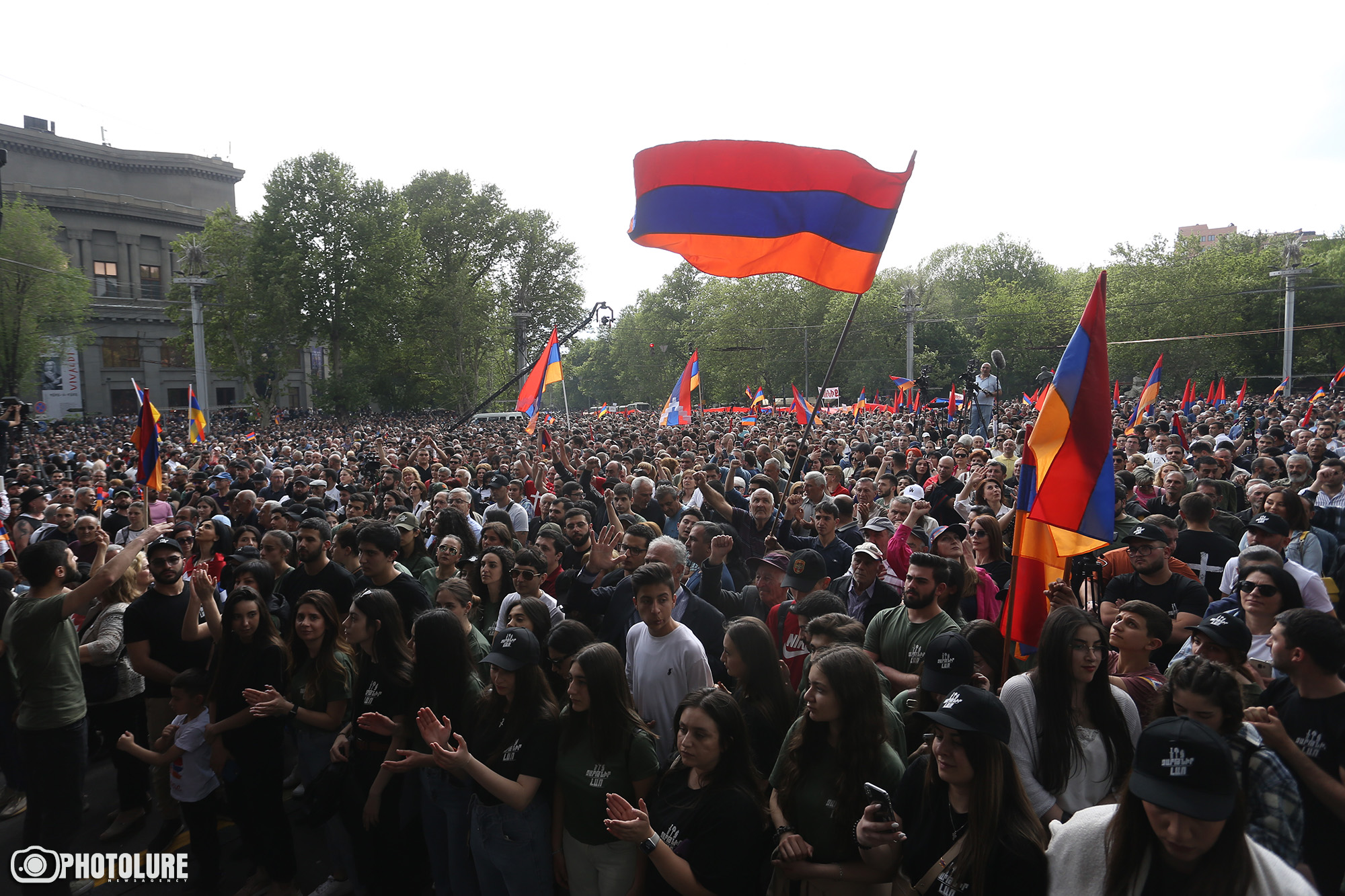 Армения новости 2024 июнь. Протесты в Армении 2020. Протесты в Армении 2022. Митинг в Армении 2024. Протесты в Ереване.