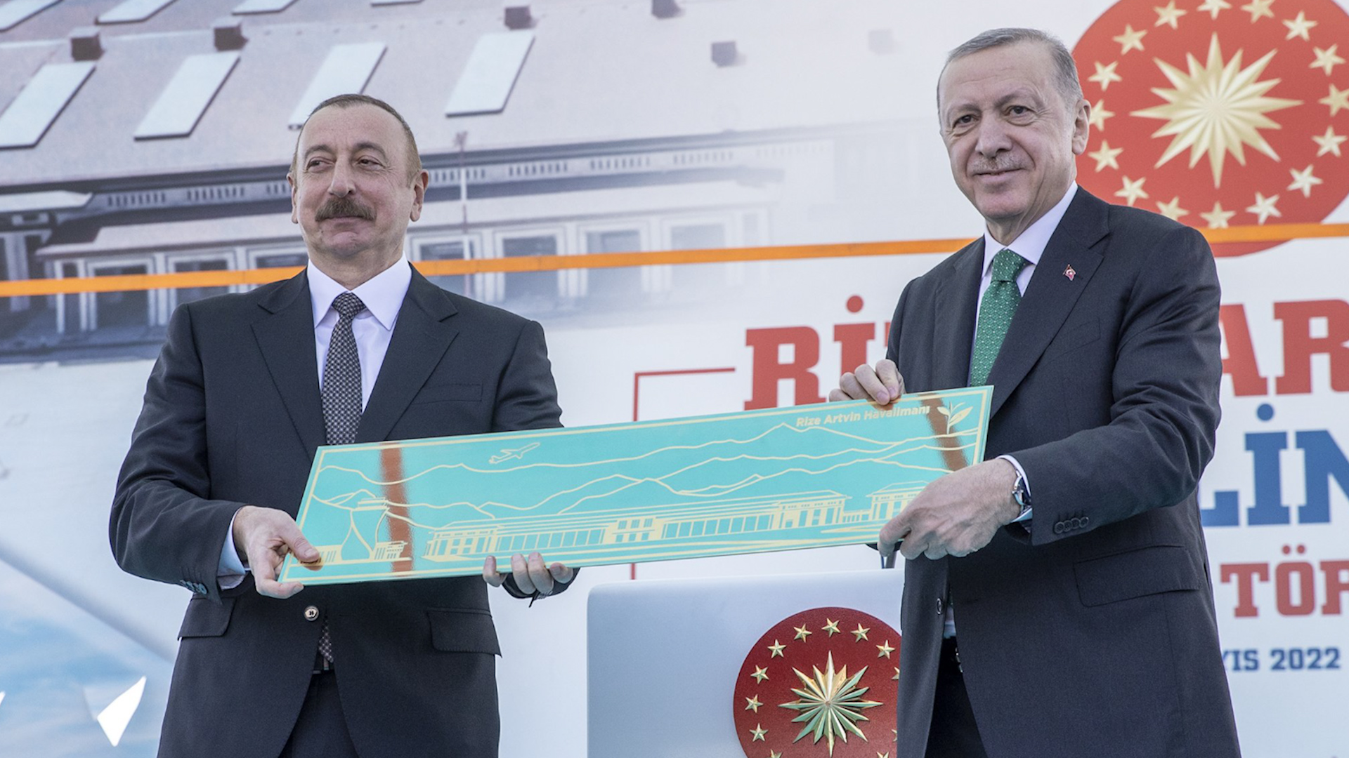 Թուրքիայում և Ադրբեջանում քննարկում են Հայաստանի ներքաղաքական վիճակն ու հարաբերությունների հաստատումը
