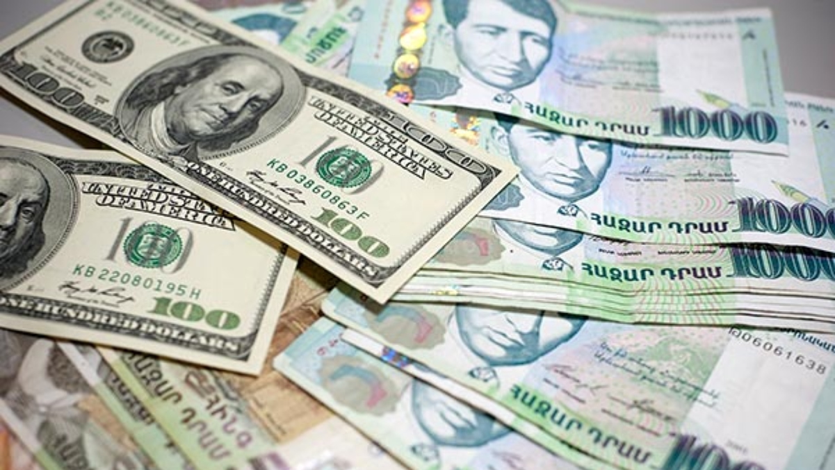 Ութ ամսում Հայաստան է փոխանցվել շուրջ 3 մլրդ դոլար, մեծ մասը` Ռուսաստանից