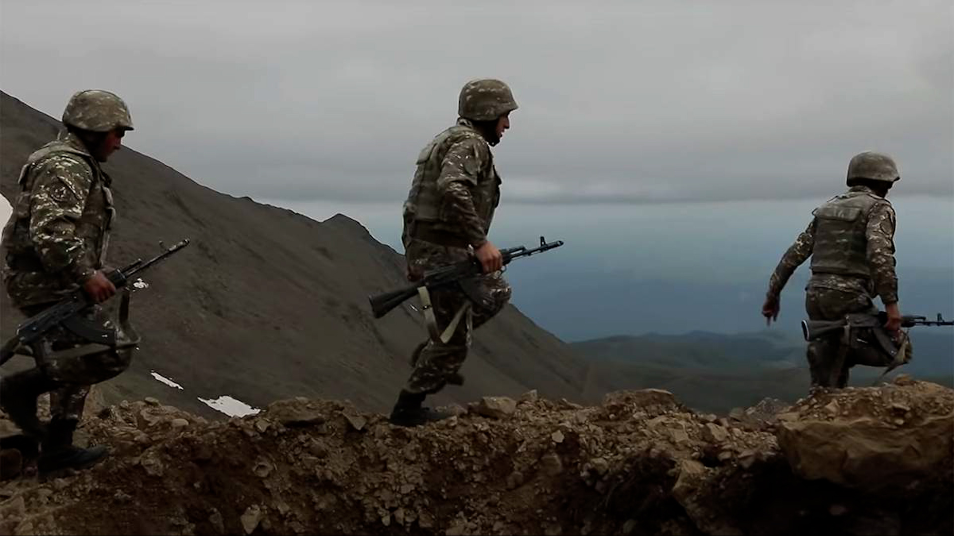 Ադրբեջանը կրակ է բացել հայ-ադրբեջանական սահմանի արևելյան ուղղությամբ