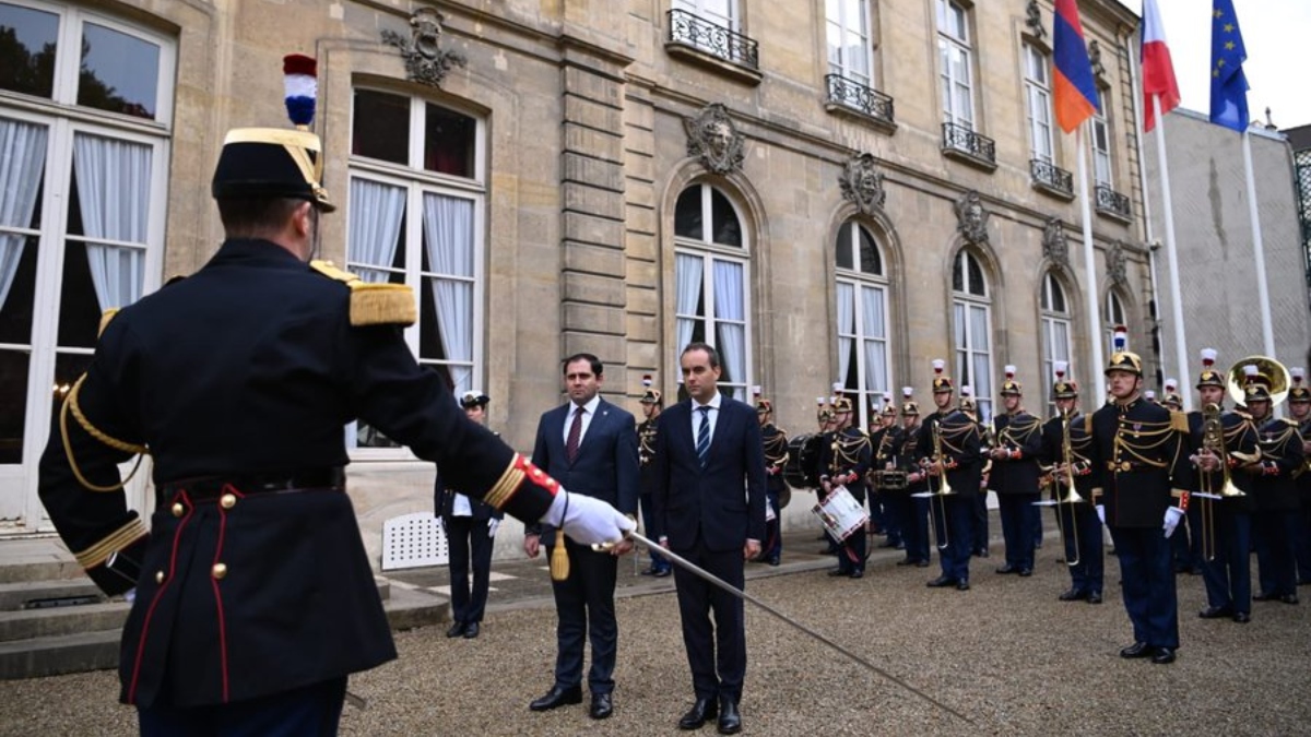 France to send military delegation to Armenia, as US hosts high-level talks between Armenian, Azerbaijani officials