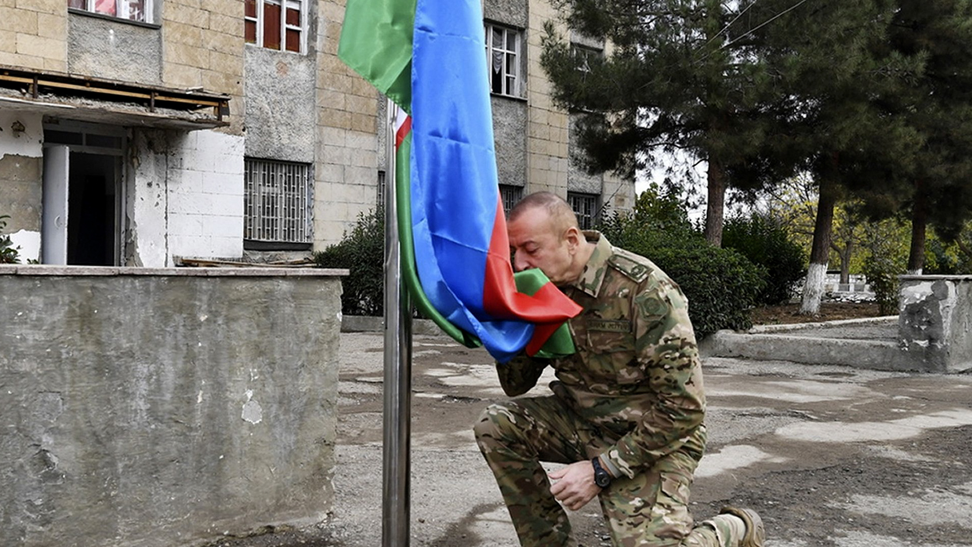 Aliyev preparing to cut Karabakh off from Armenia, warns Pashinyan