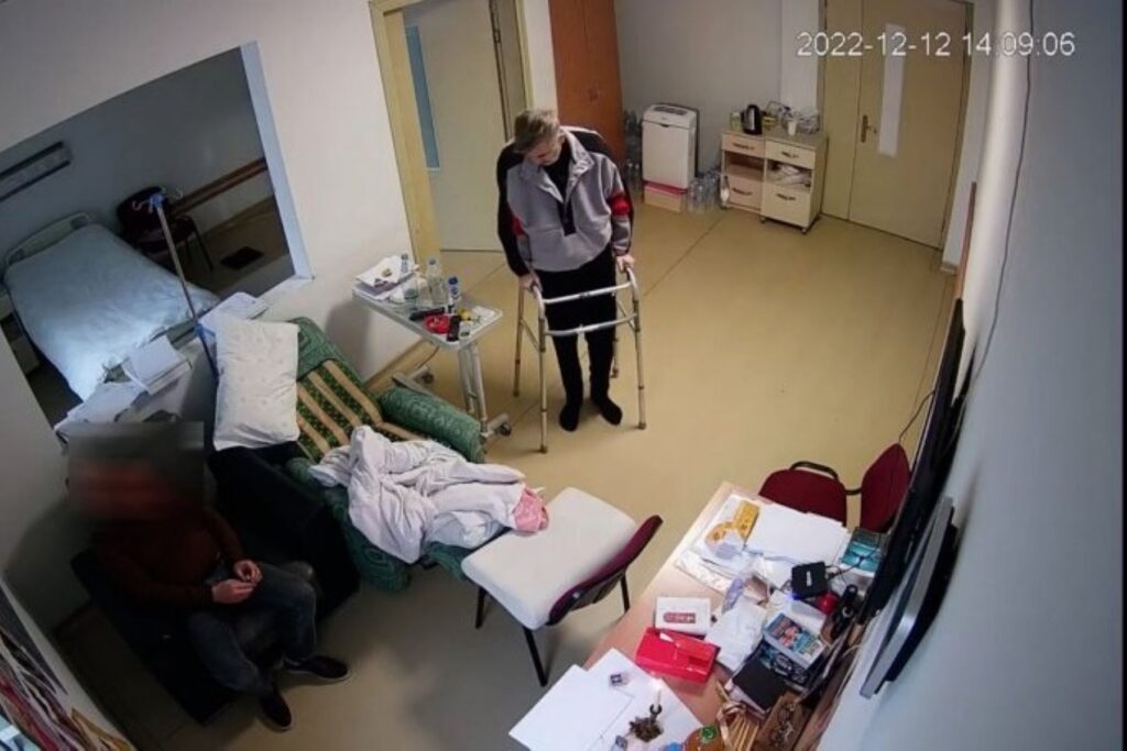 Սաակաշվիլիի հիվանդանոցային կյանքի կադրերի հրապարակումը բուռն քննարկման թեմա է դարձել Վրաստանում