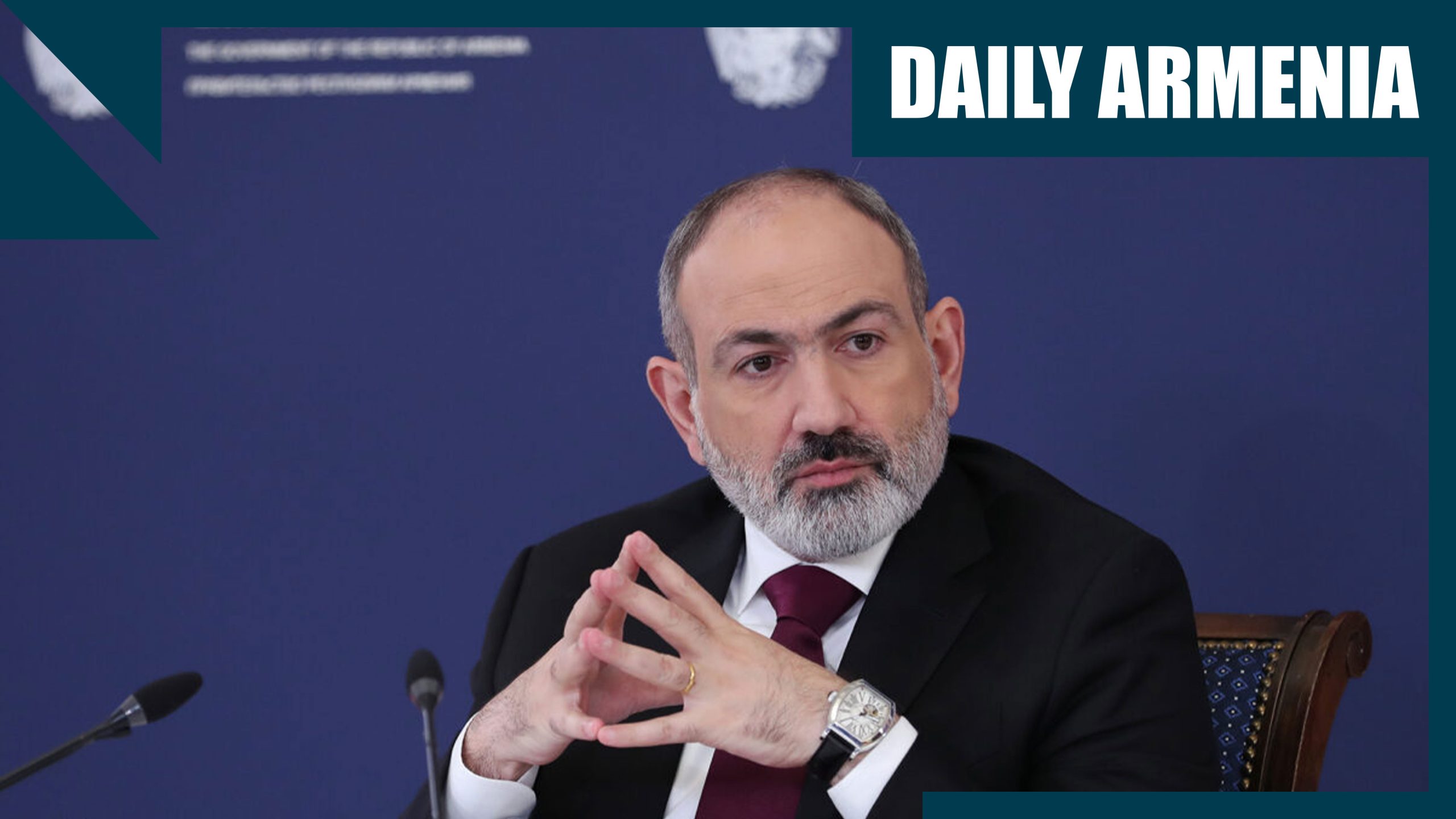 Pashinyan criticizes Russia at press conference amid Karabakh blockade