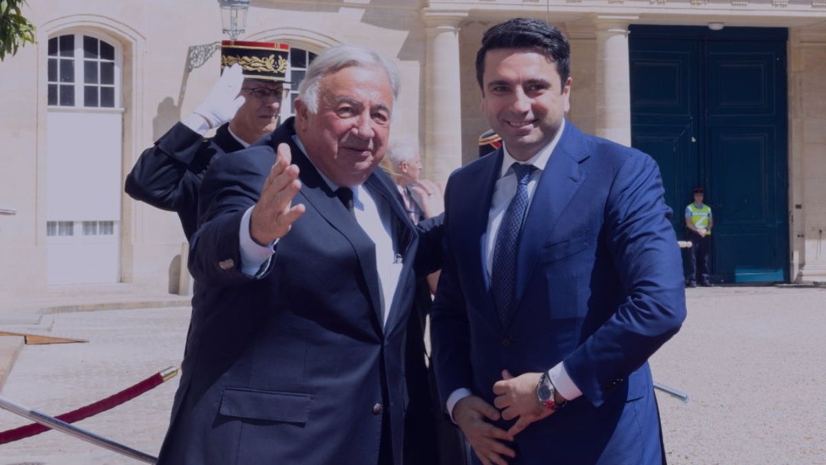 Ֆրանսիայի Սենատի նախագահը կոչ է անում «արագացնել Հայաստանին պաշտպանական սպառազինությունների մատակարարումը»