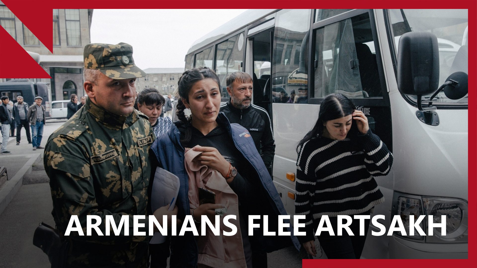 ARMENIANS-FLEE-ARTSAKH