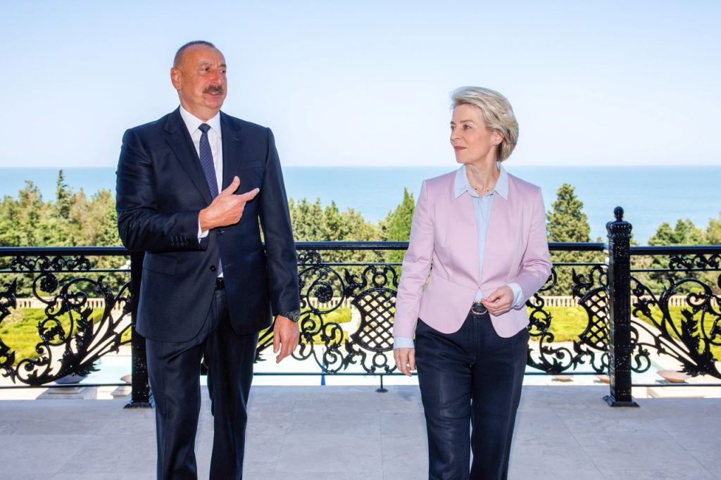 Азербайджан не в состоянии обеспечить ЕС обещанным объемом газа