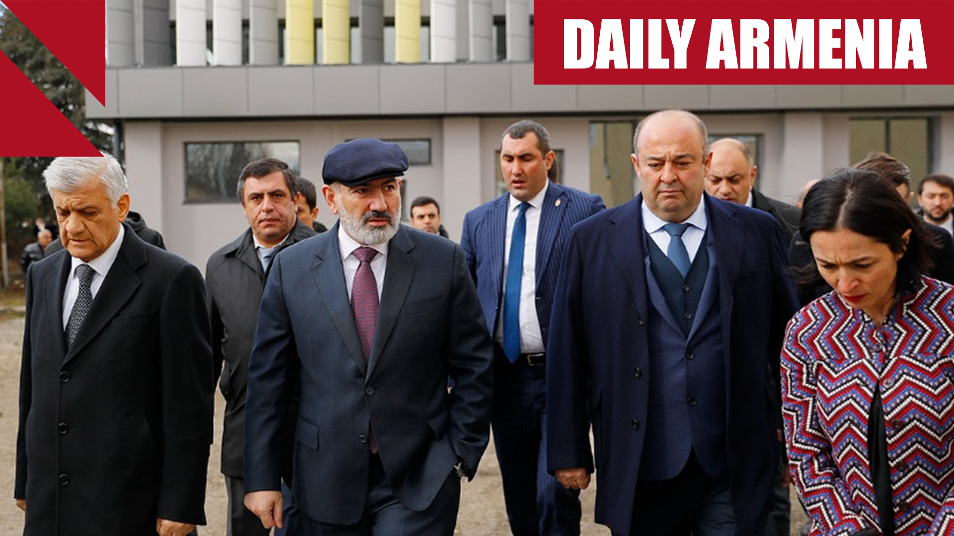 Pashinyan-dismisses-regional-governors-after-revealing-faults-while-touring-schools