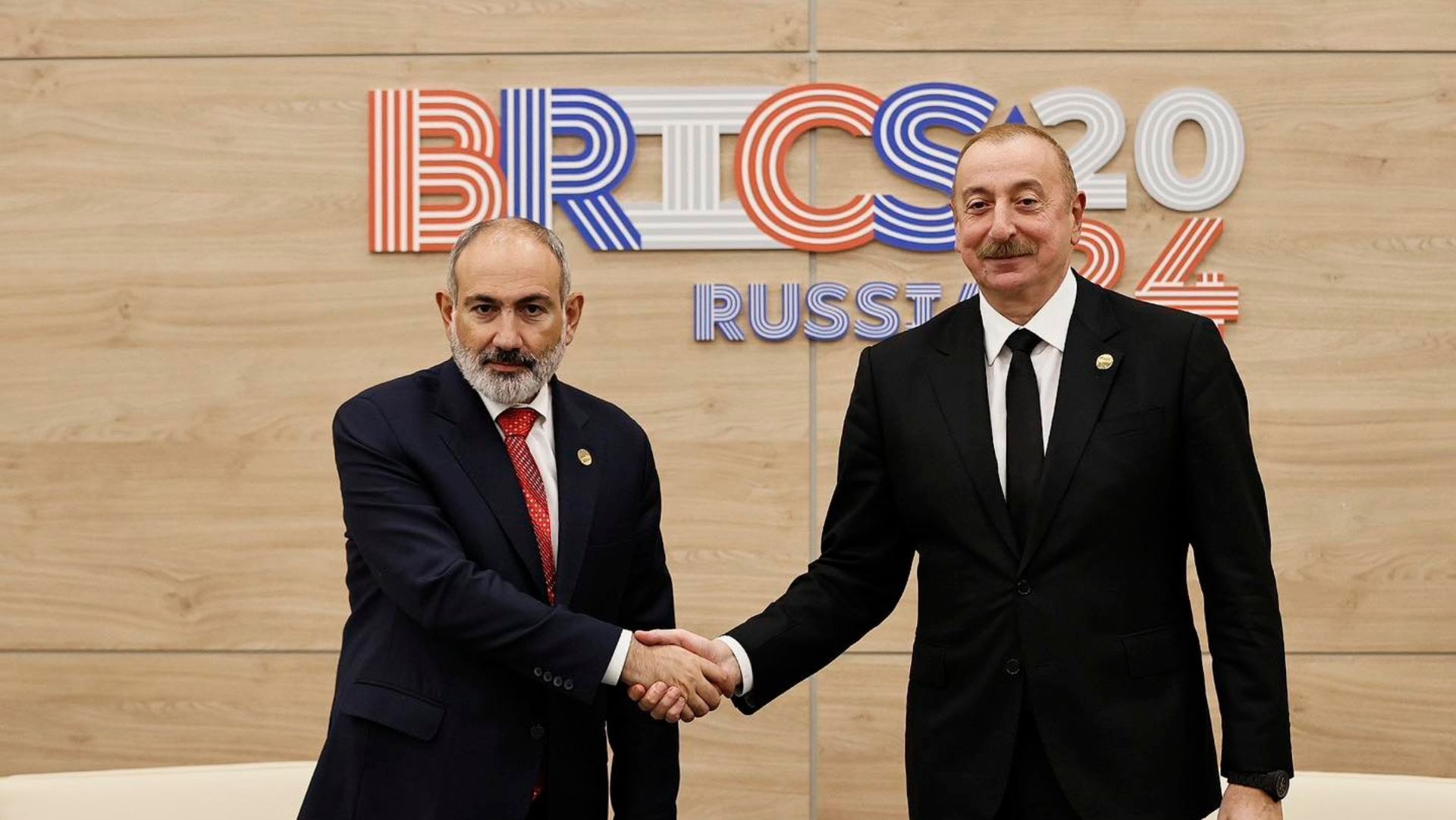 Փաշինյանն ու Ալիևը ԱԳ նախարարներին հանձնարարել են սեղմ ժամկետում վերջնականացնել խաղաղության պայմանագիրը