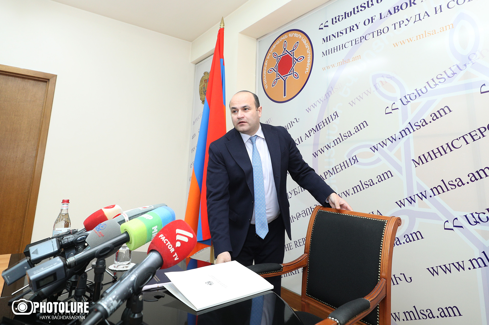 Կրճատել աշխատաժամանակը՝ հավասարակշռելու անձնական կյանքն ու աշխատանքը. կարևորը՝ նախարարի ասուլիսից