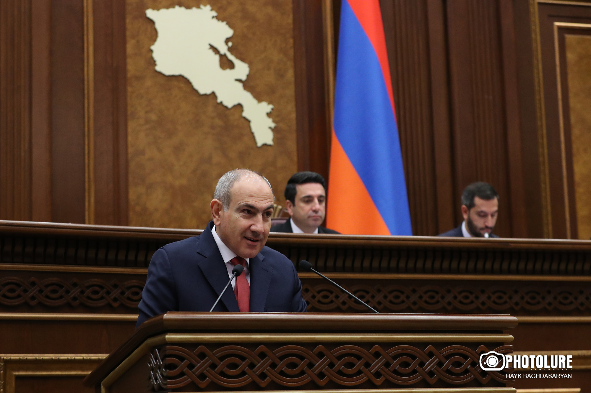 Սահմանադրության տեքստի պաշտոնական մեկնաբանություն կարող է տալ միայն ՍԴ-ն. Փաշինյան